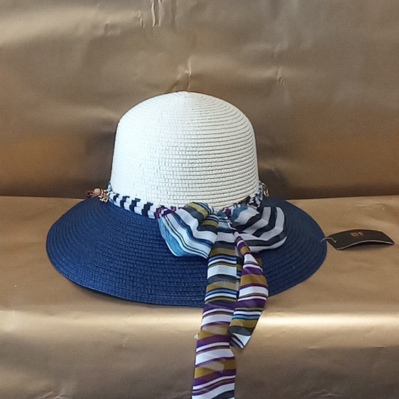 Hat - Picture 5 of 5